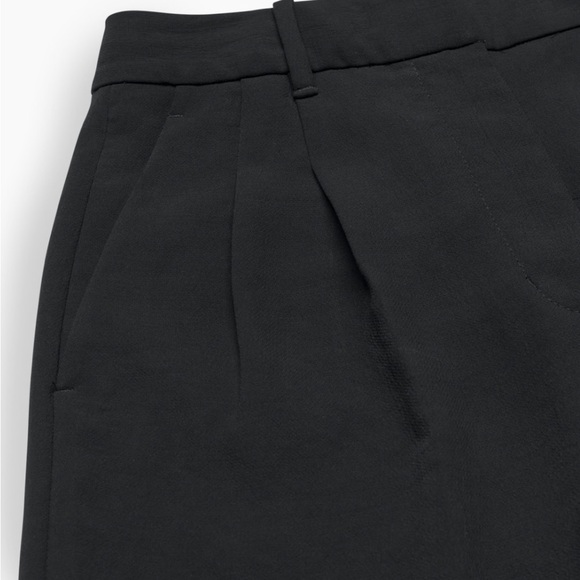 Aritzia the effortless pant, 6 Tall, black crepette. NWT!!!!! Beautiful - Picture 5 of 7